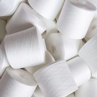 Yizheng Fiber Material 302 402 502 スプンポリエステル 糸 縫製糸 中国製